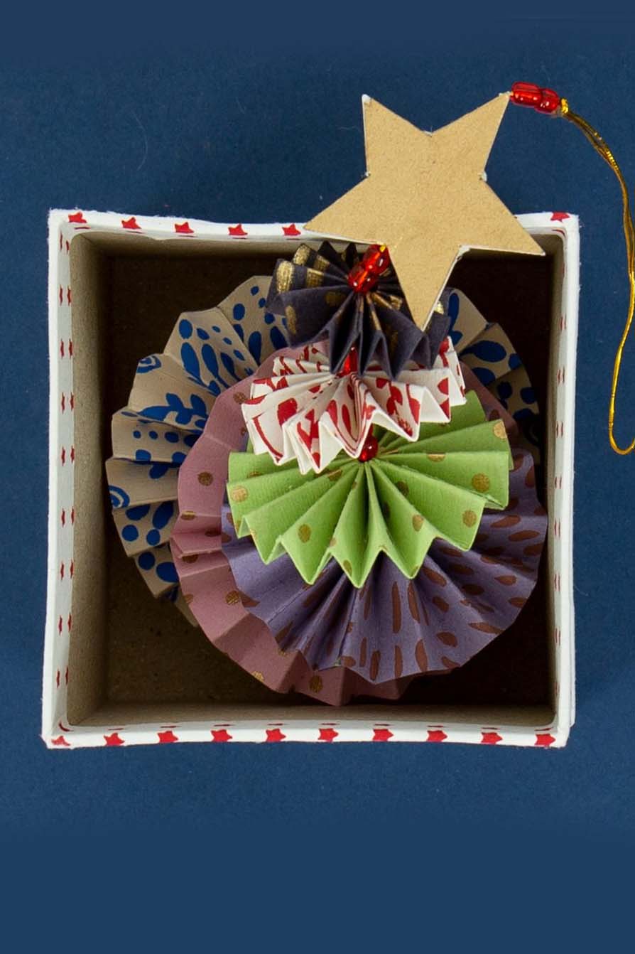 Paper Christmas Tree by A World of Craft - Multicoloured