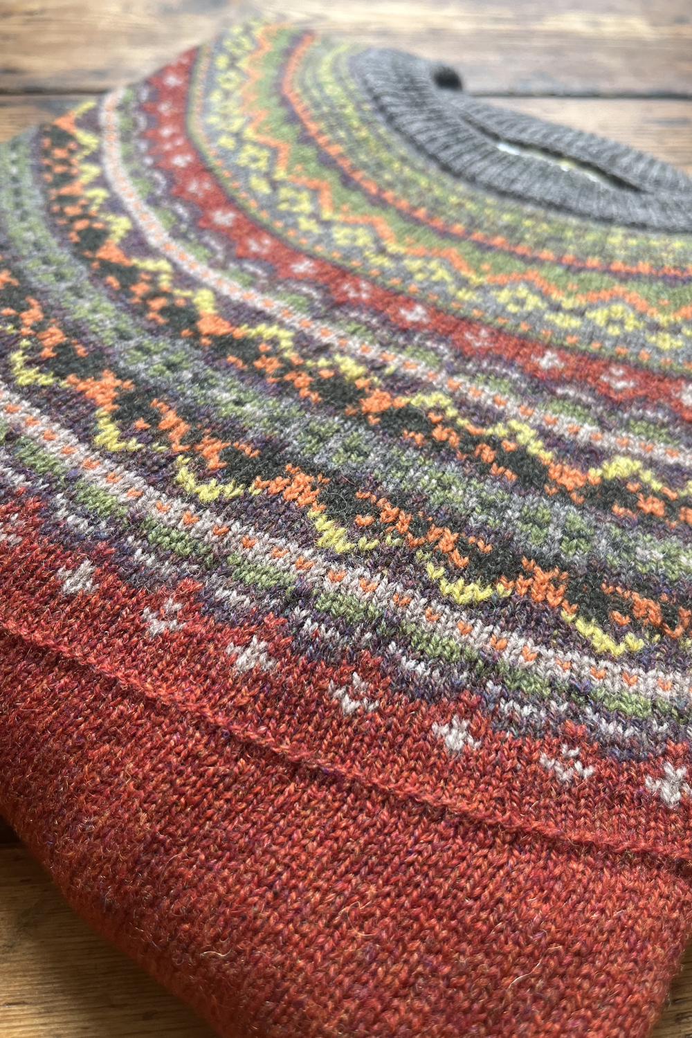 Eribe Alpine Short Sweater