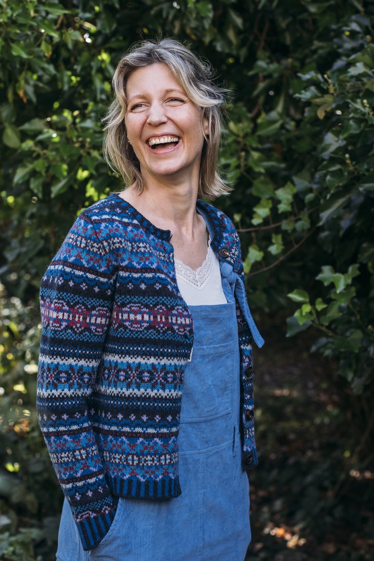 Eribe_Westray_Cardigan_Midnight_Shetland_3