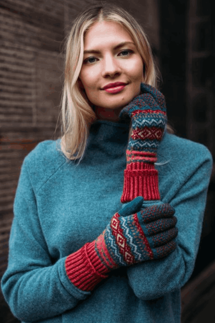 Eribe Corry Raglan Sweater Merino Fleece
