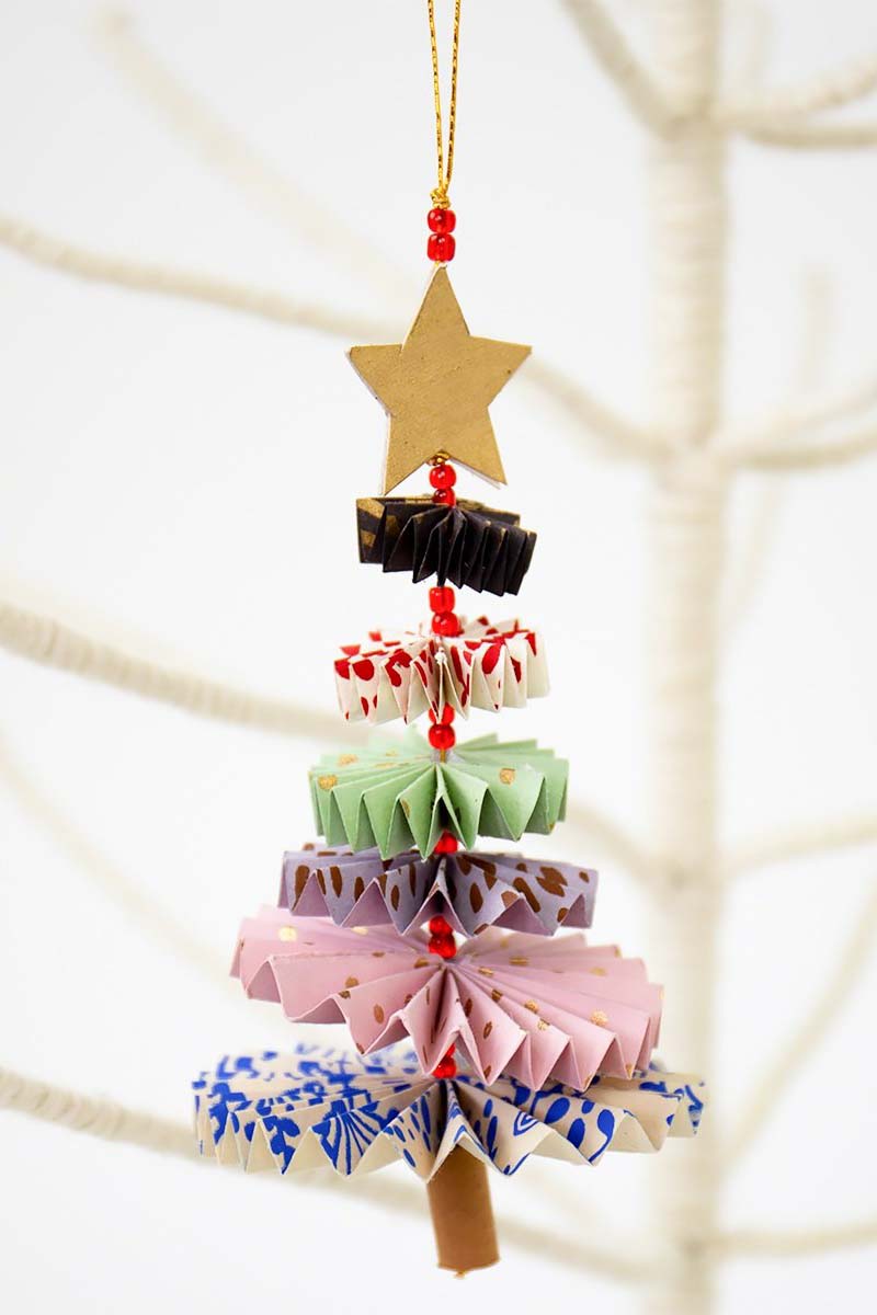 Paper Christmas Tree by A World of Craft - Multicoloured