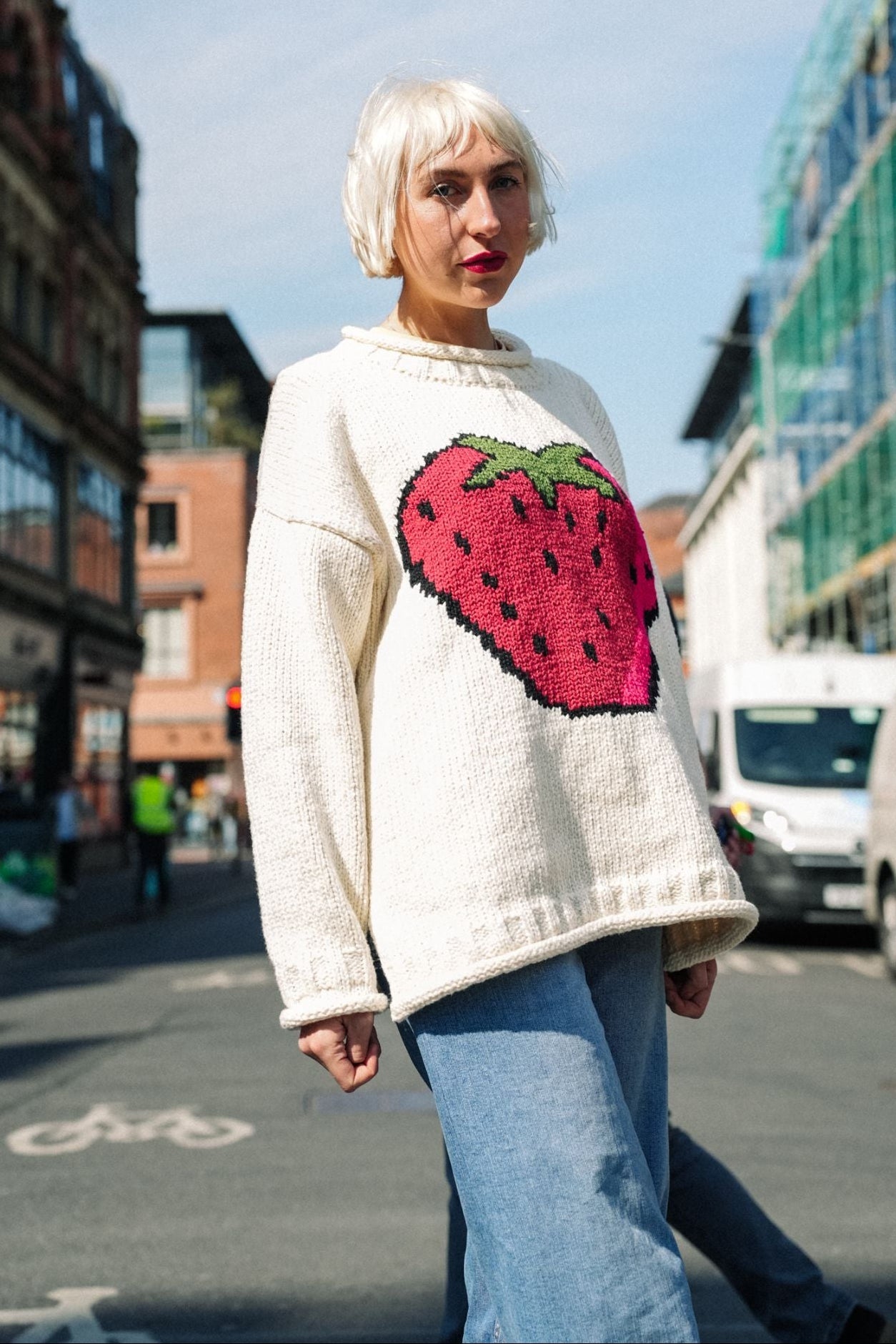 Amano Strawberry Pullover