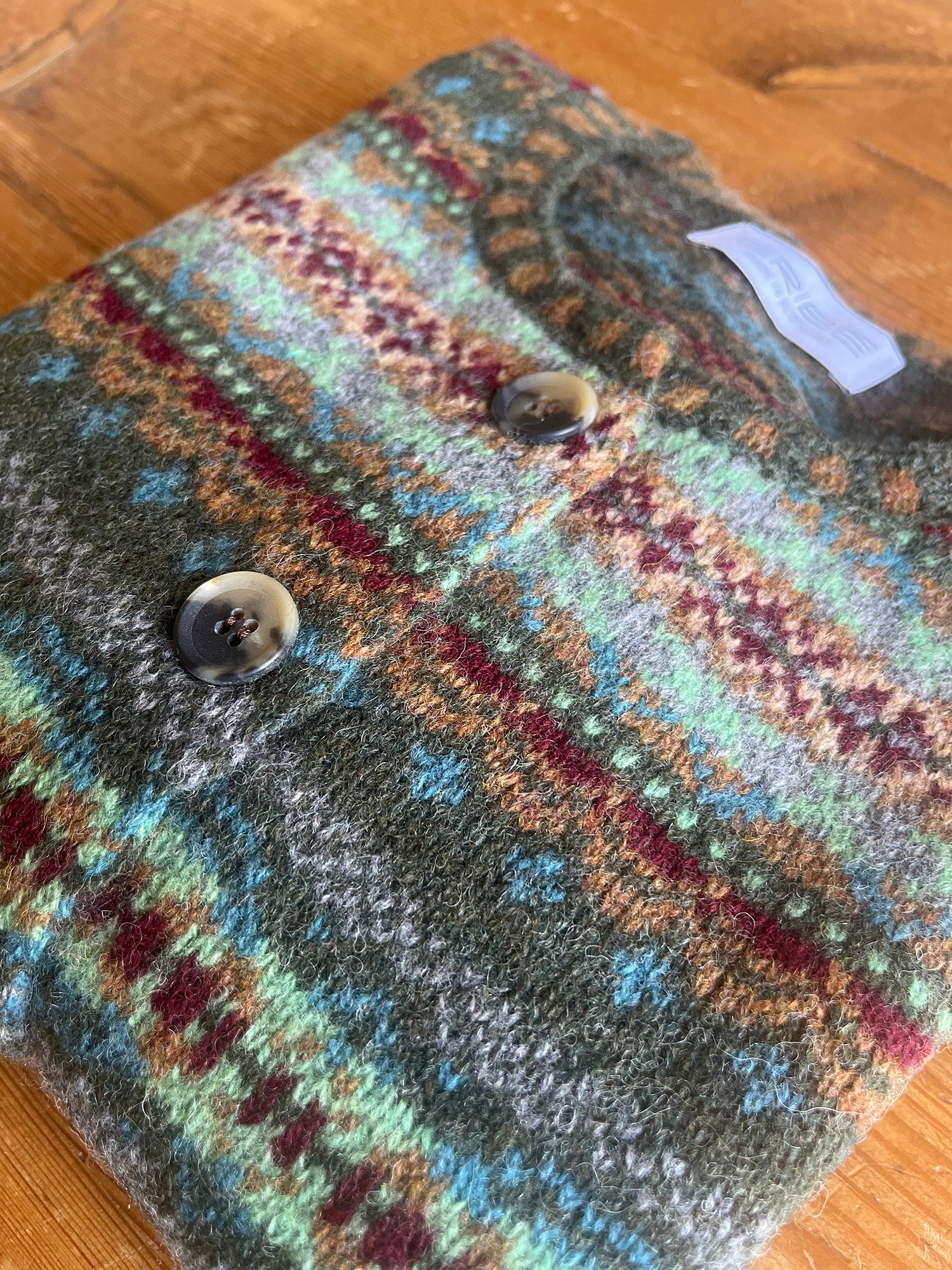 Eribe Westray Cardigan